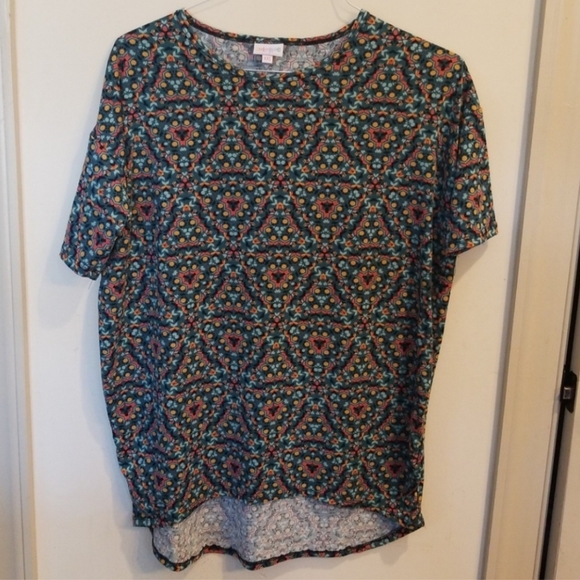 Lot of 4 Lularoe Irma Tees, XXS - Picture 5 of 6